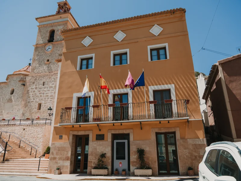 Fachada frontal del Ayuntamiento de Ulea