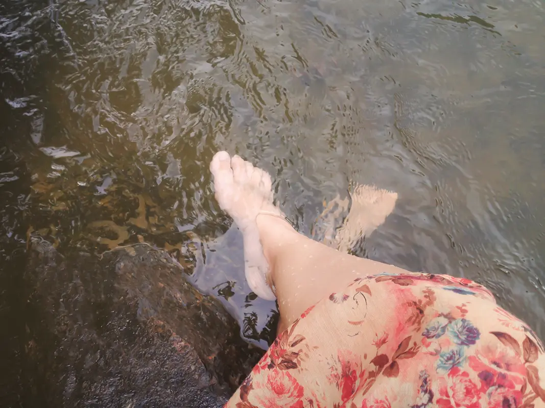 Pies en el agua en el Valle de Ricote